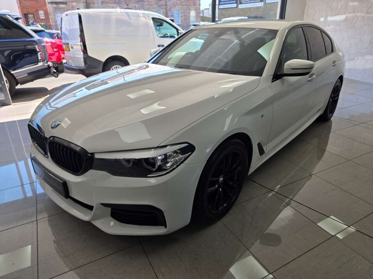 2019 BMW 5 SERIES 2019 BMW 5 SERIES