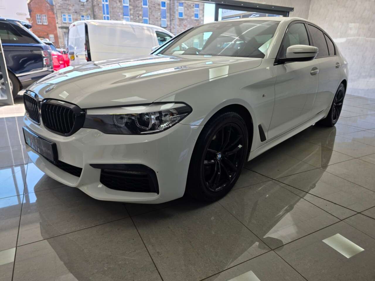 2019 BMW 5 SERIES 2019 BMW 5 SERIES