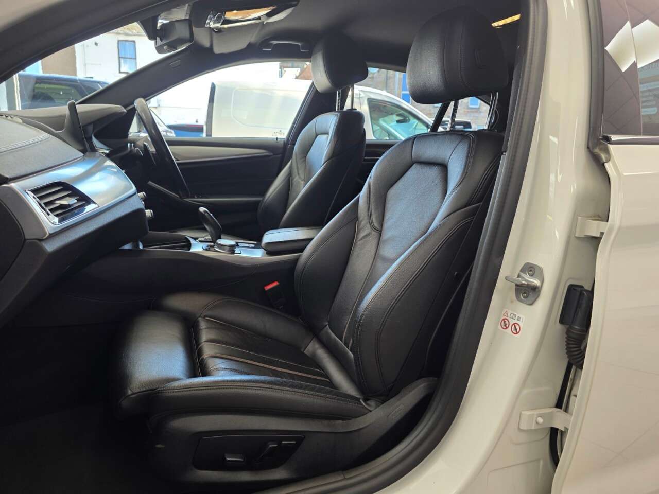 2019 BMW 5 SERIES 2019 BMW 5 SERIES