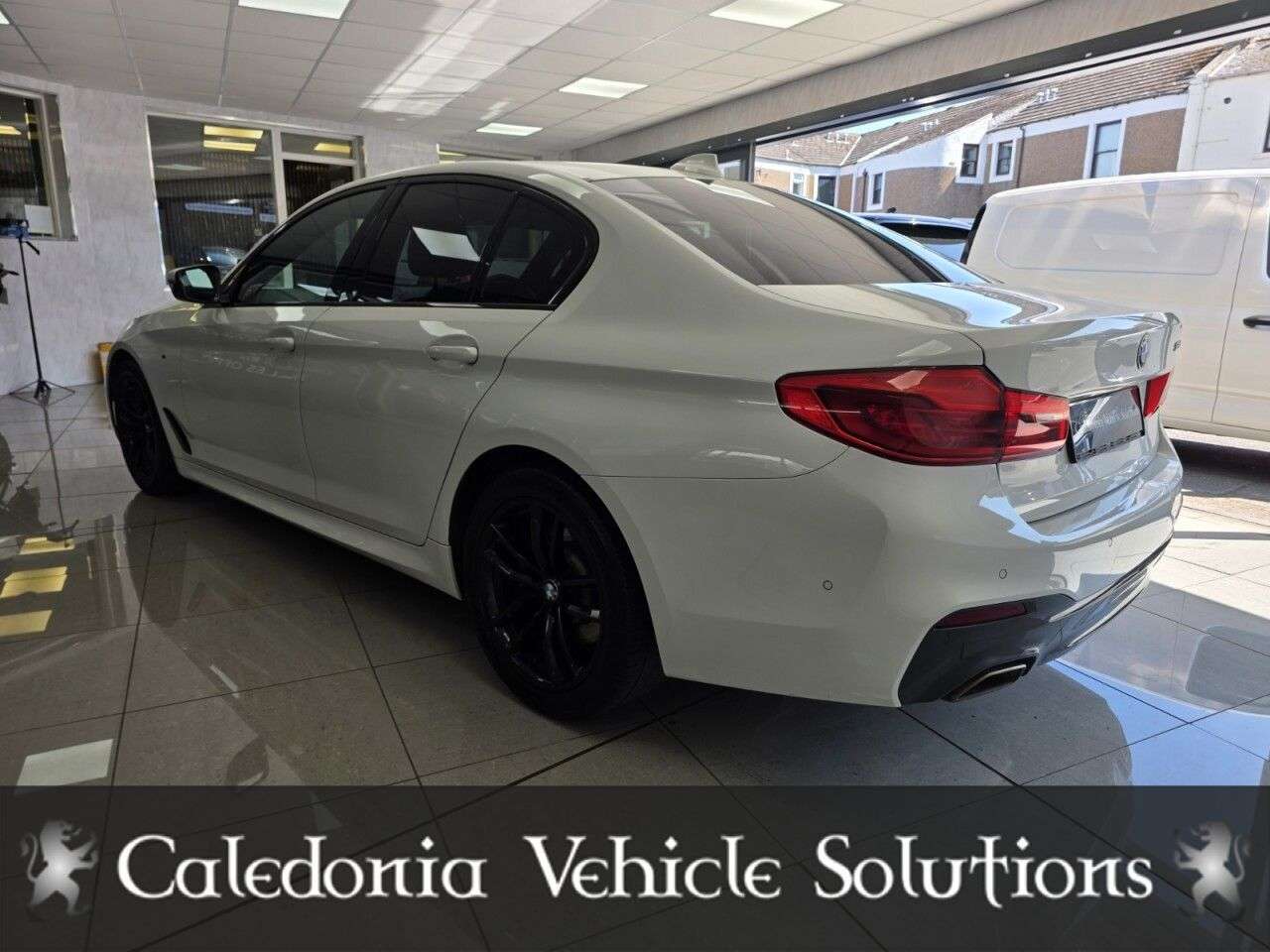 2019 BMW 5 SERIES 2019 BMW 5 SERIES