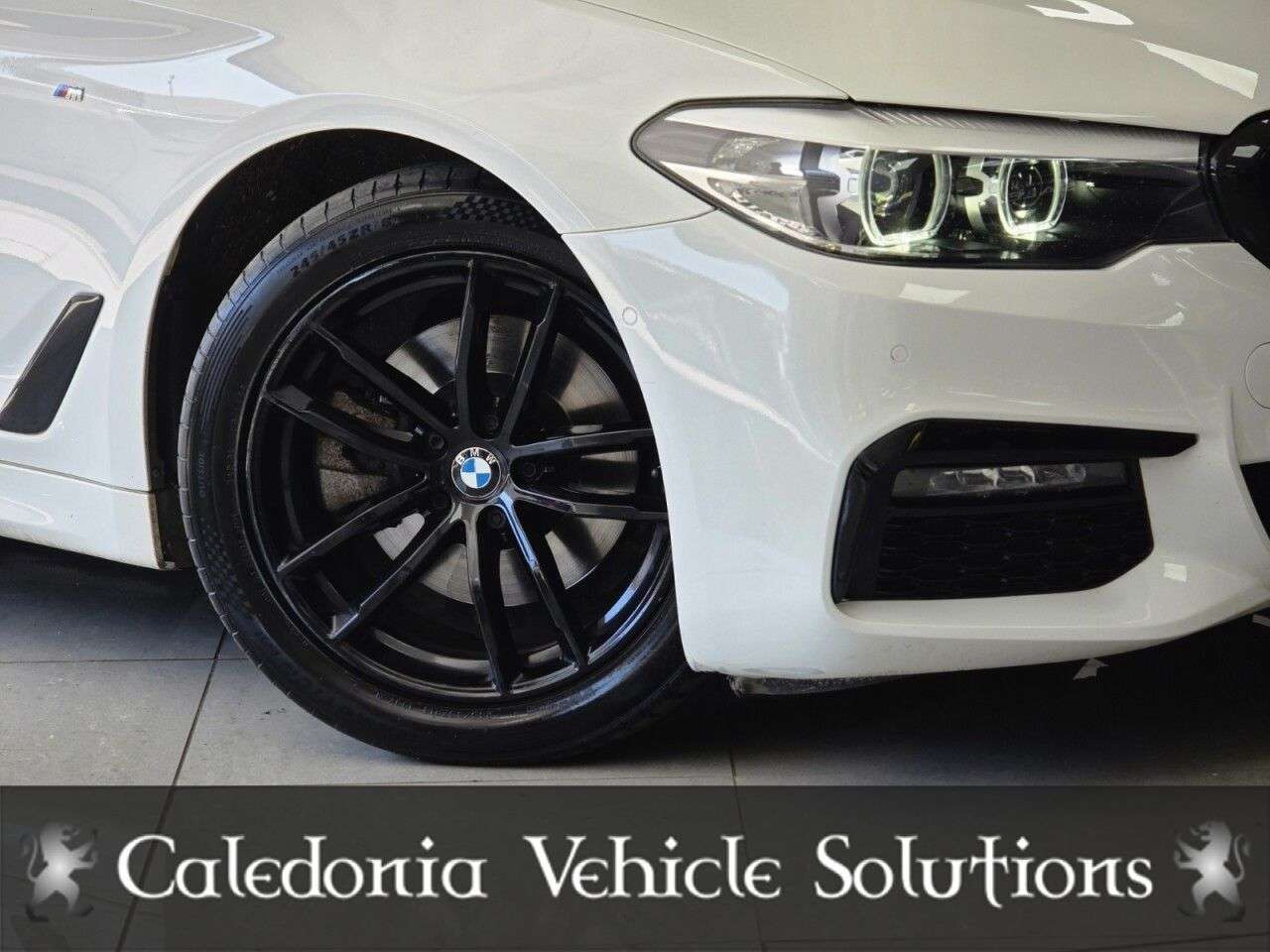 2019 BMW 5 SERIES 2019 BMW 5 SERIES
