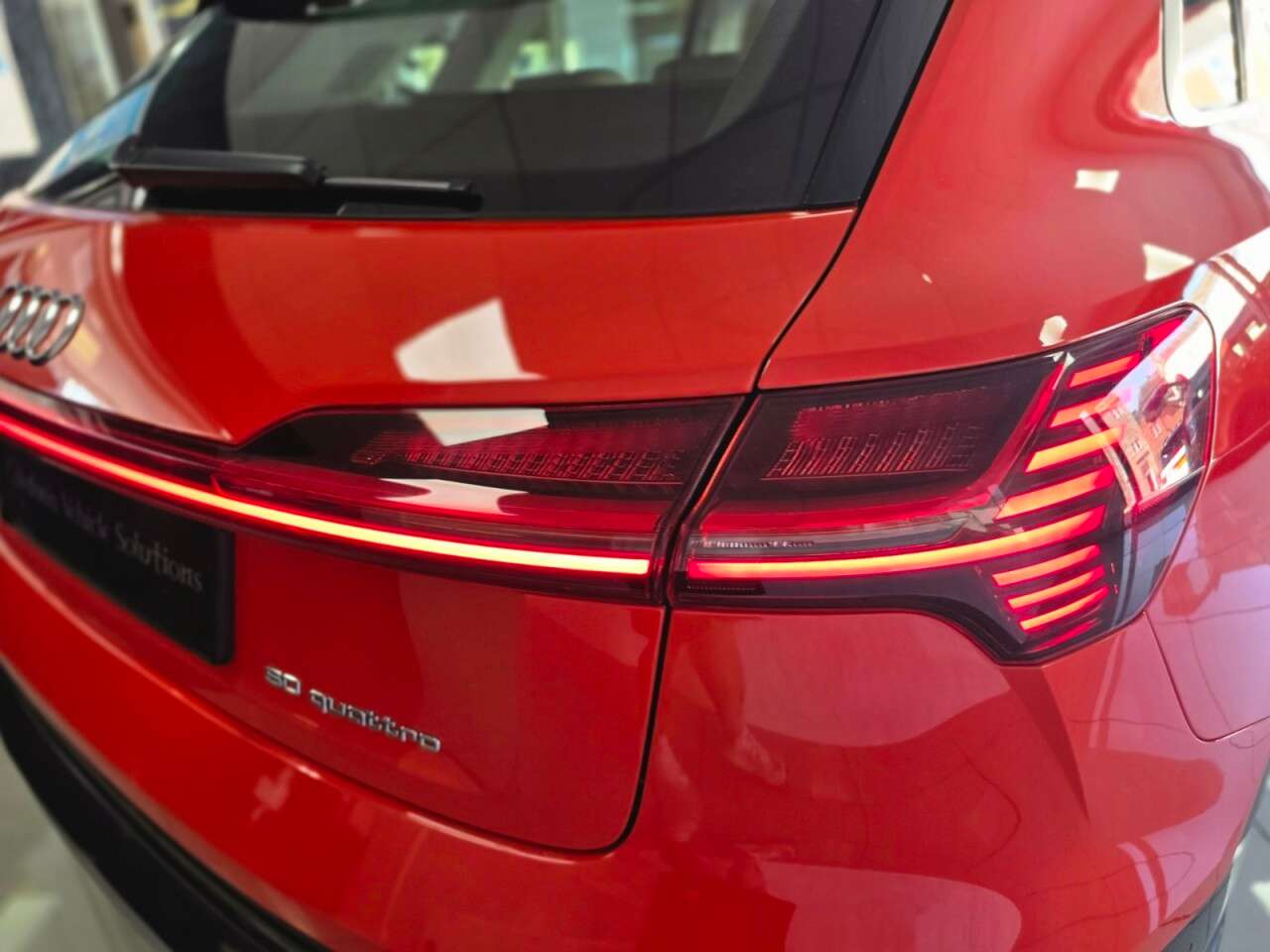2020 AUDI E-TRON 2020 AUDI E-TRON