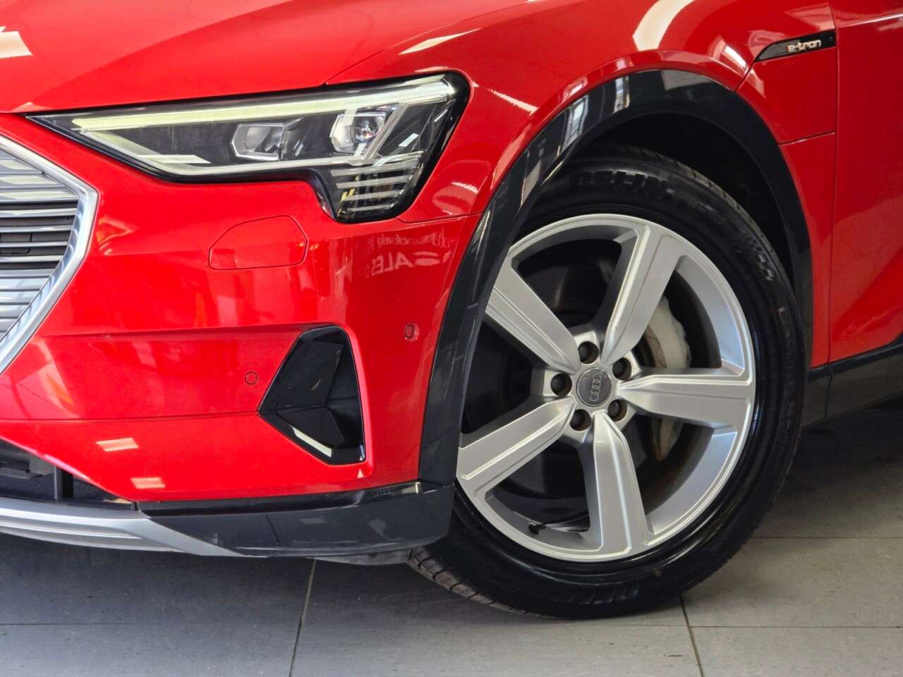 2020 AUDI E-TRON 2020 AUDI E-TRON