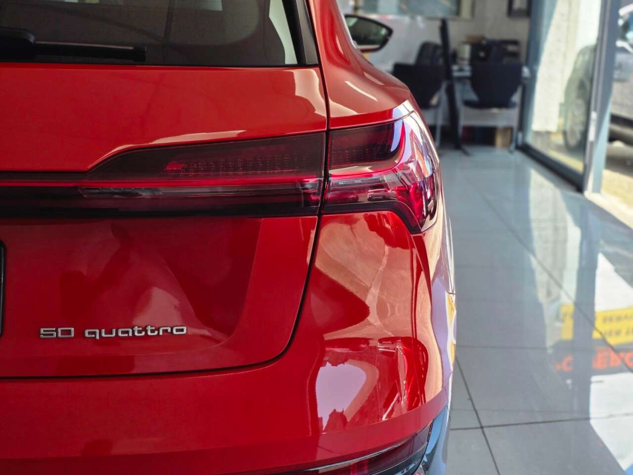 2020 AUDI E-TRON 2020 AUDI E-TRON