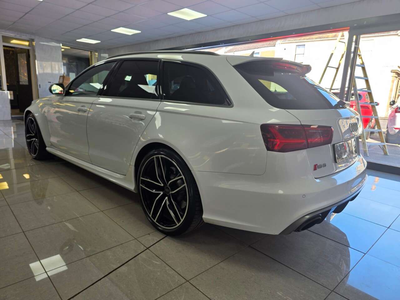 2017 AUDI RS6 AVANT 2017 AUDI RS6 AVANT