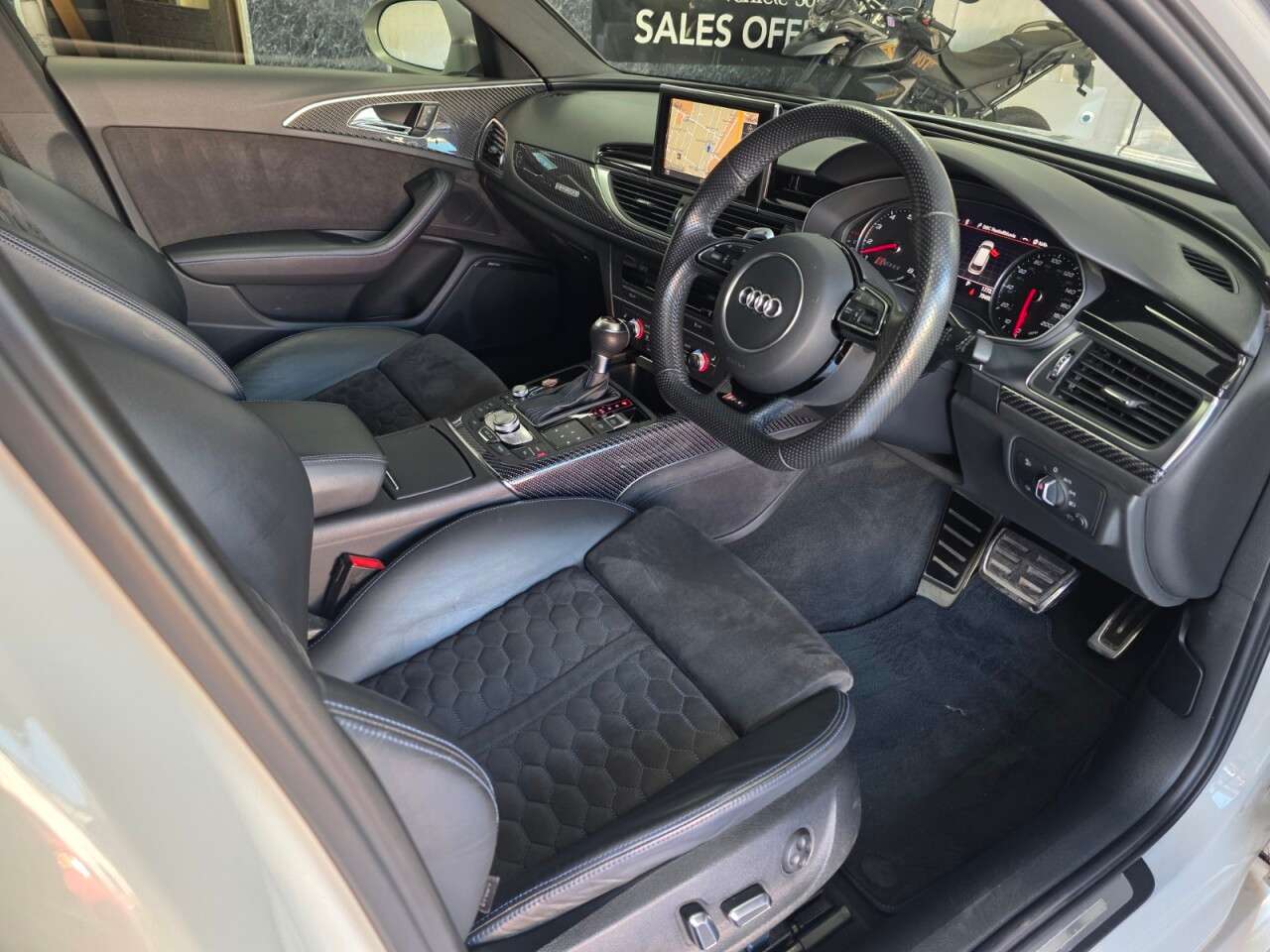 2017 AUDI RS6 AVANT 2017 AUDI RS6 AVANT