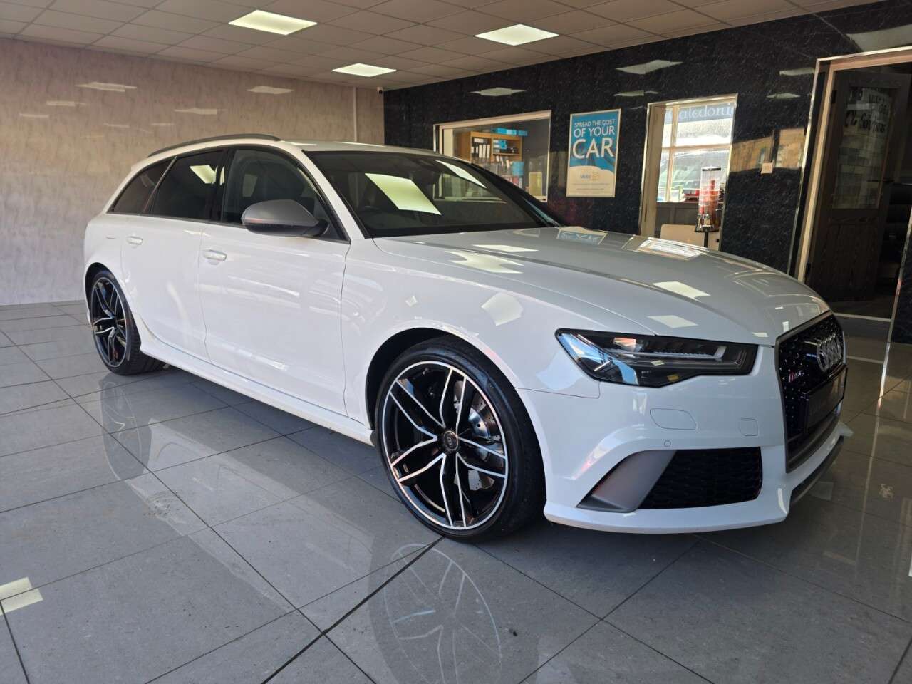2017 AUDI RS6 AVANT 2017 AUDI RS6 AVANT