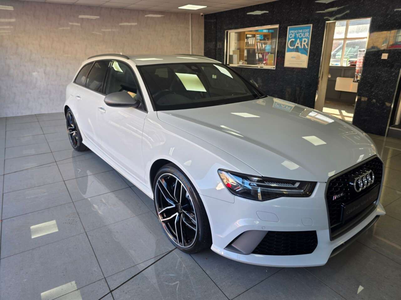 2017 AUDI RS6 AVANT 2017 AUDI RS6 AVANT