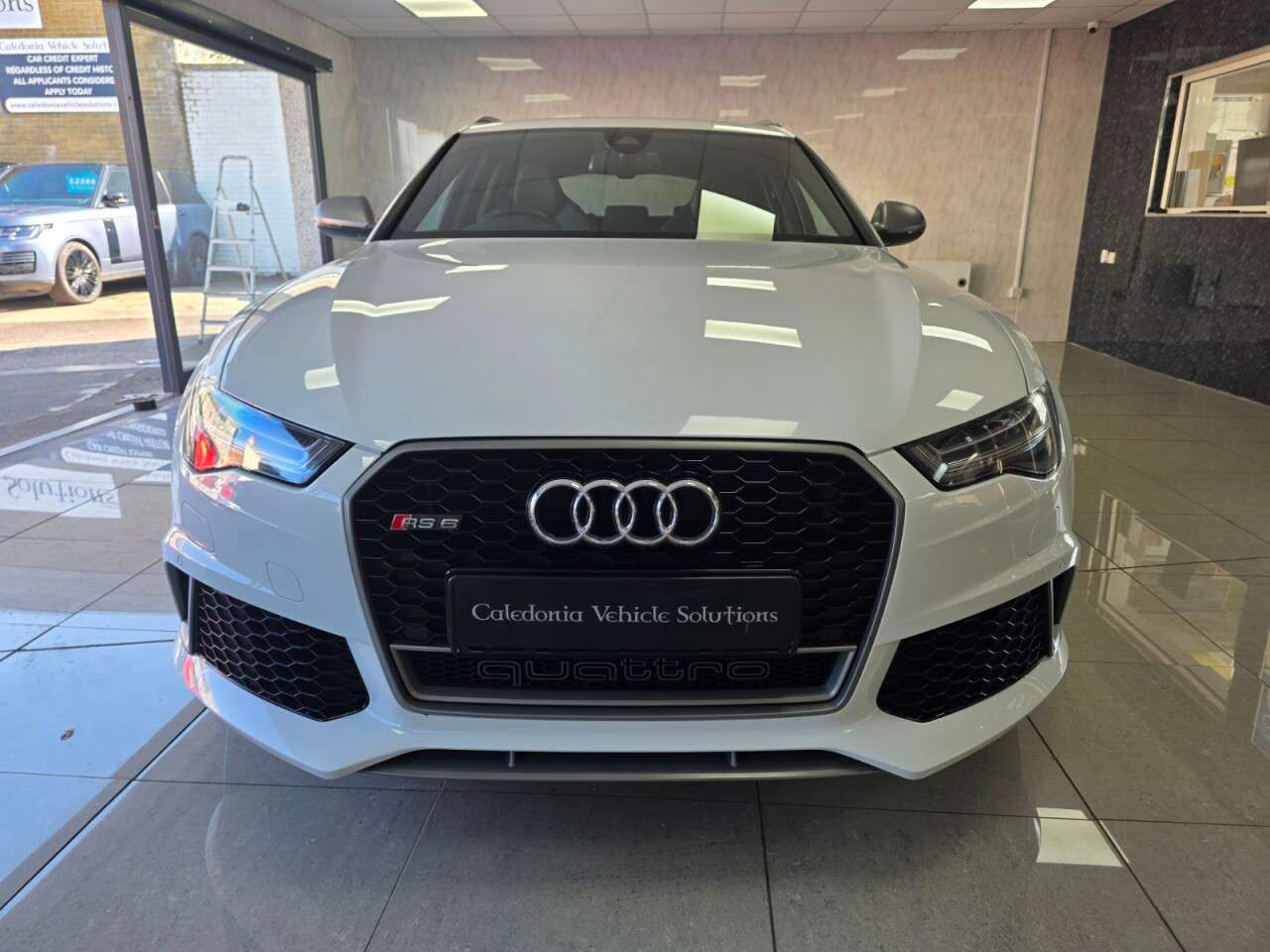 2017 AUDI RS6 AVANT 2017 AUDI RS6 AVANT