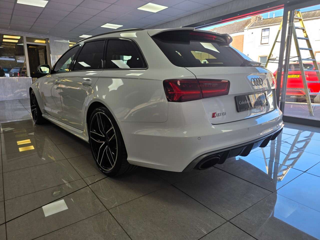 2017 AUDI RS6 AVANT 2017 AUDI RS6 AVANT