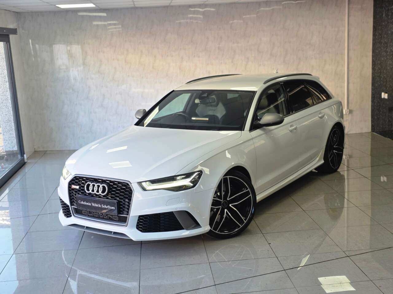 2017 AUDI RS6 AVANT 2017 AUDI RS6 AVANT