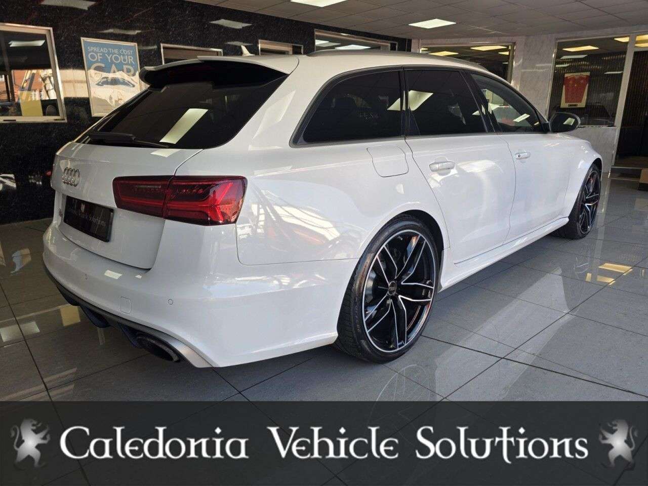 2017 AUDI RS6 AVANT 2017 AUDI RS6 AVANT