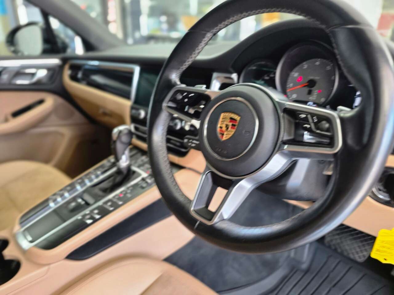 2020 PORSCHE MACAN 2020 PORSCHE MACAN