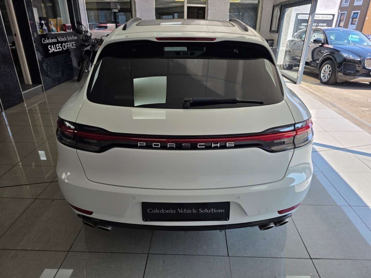 2020 PORSCHE MACAN 2020 PORSCHE MACAN