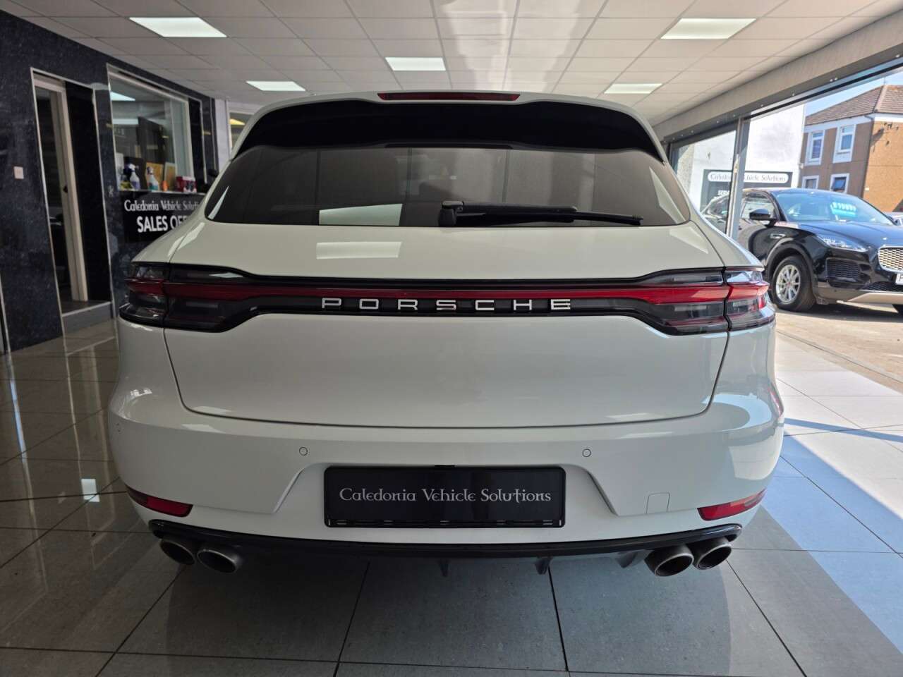 2020 PORSCHE MACAN 2020 PORSCHE MACAN