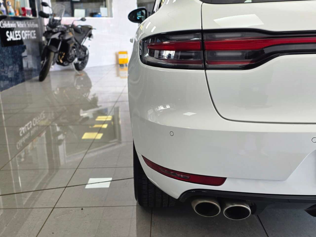 2020 PORSCHE MACAN 2020 PORSCHE MACAN
