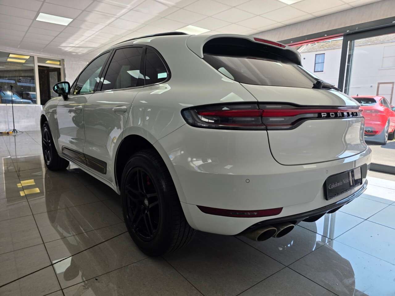 2020 PORSCHE MACAN 2020 PORSCHE MACAN