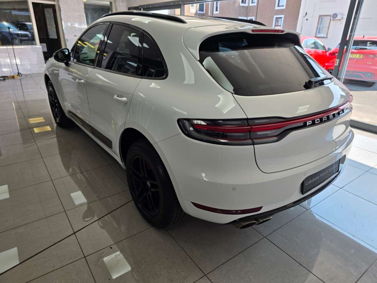 2020 PORSCHE MACAN 2020 PORSCHE MACAN