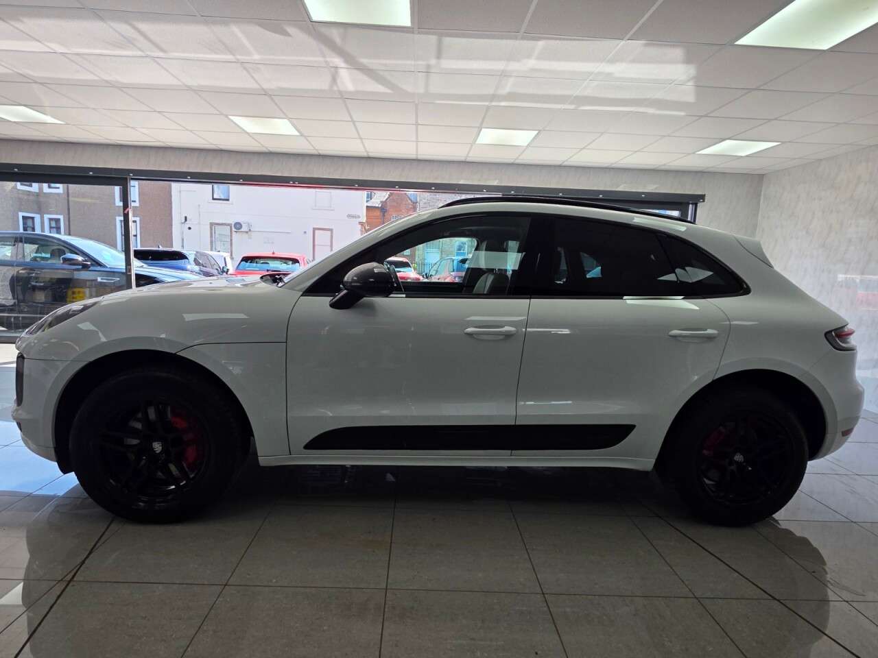 2020 PORSCHE MACAN 2020 PORSCHE MACAN