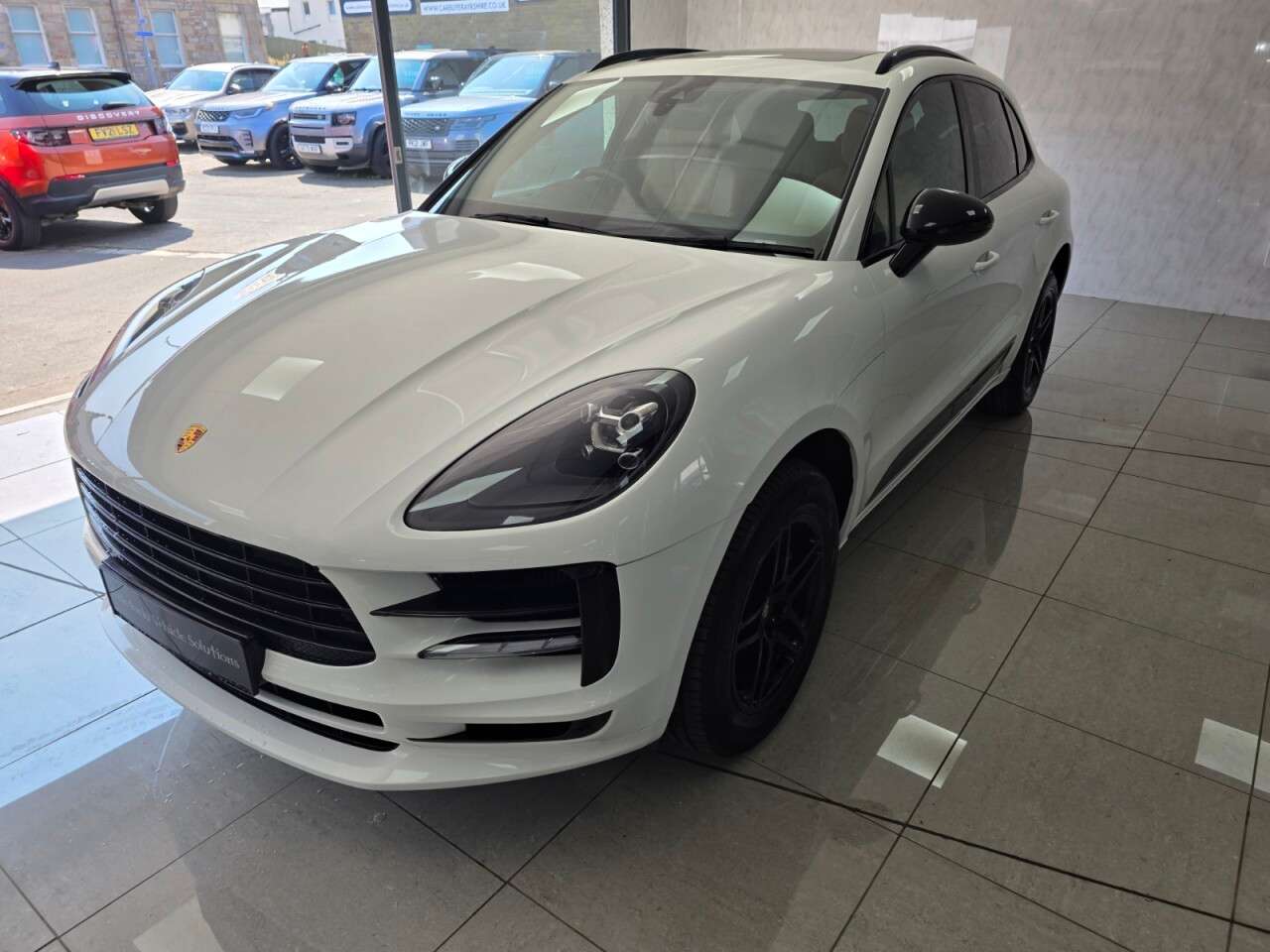 2020 PORSCHE MACAN 2020 PORSCHE MACAN