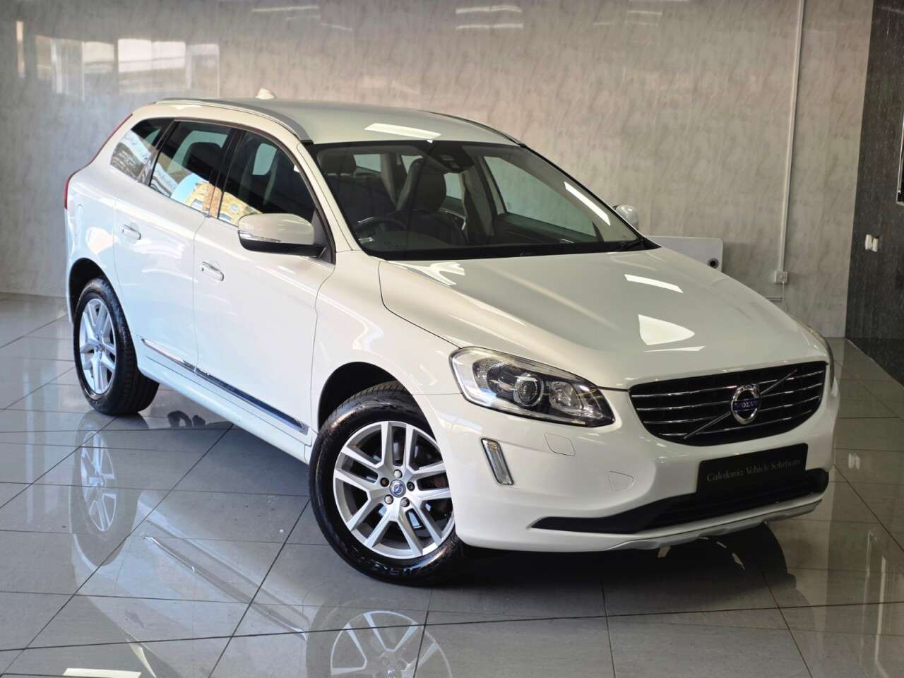 2017 VOLVO XC60 2017 VOLVO XC60