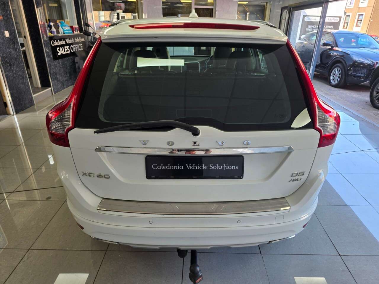 2017 VOLVO XC60 2017 VOLVO XC60