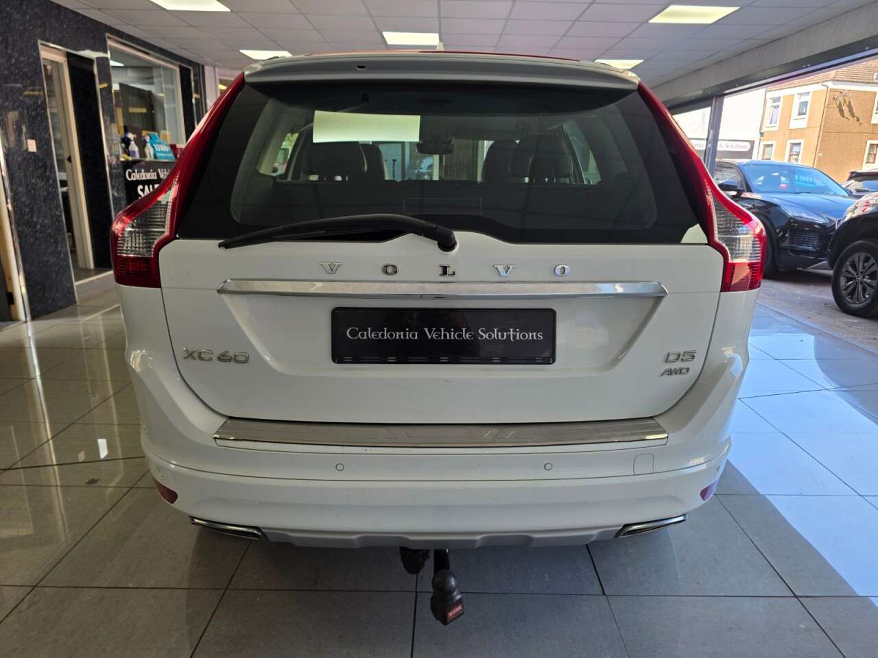 2017 VOLVO XC60 2017 VOLVO XC60