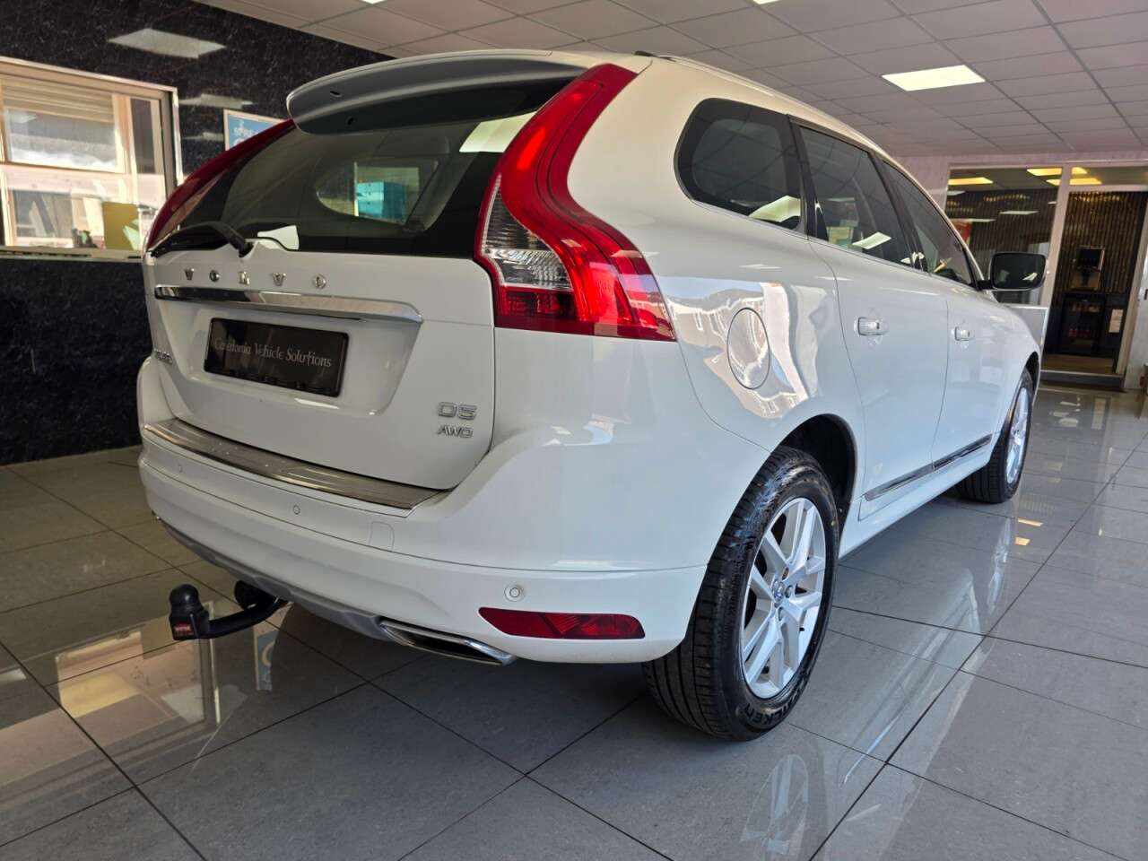 2017 VOLVO XC60 2017 VOLVO XC60