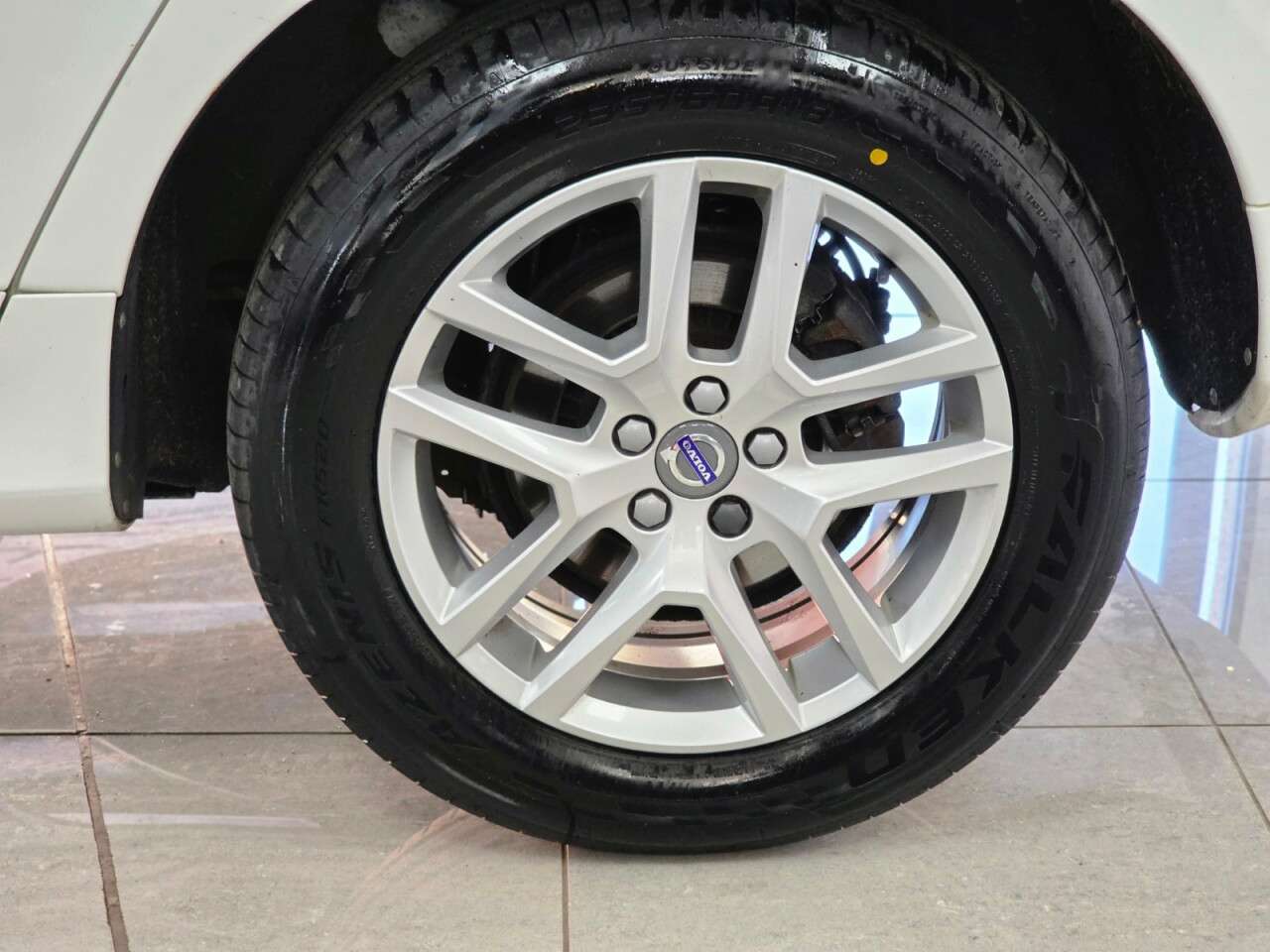 2017 VOLVO XC60 2017 VOLVO XC60