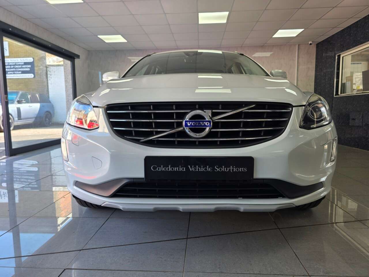 2017 VOLVO XC60 2017 VOLVO XC60