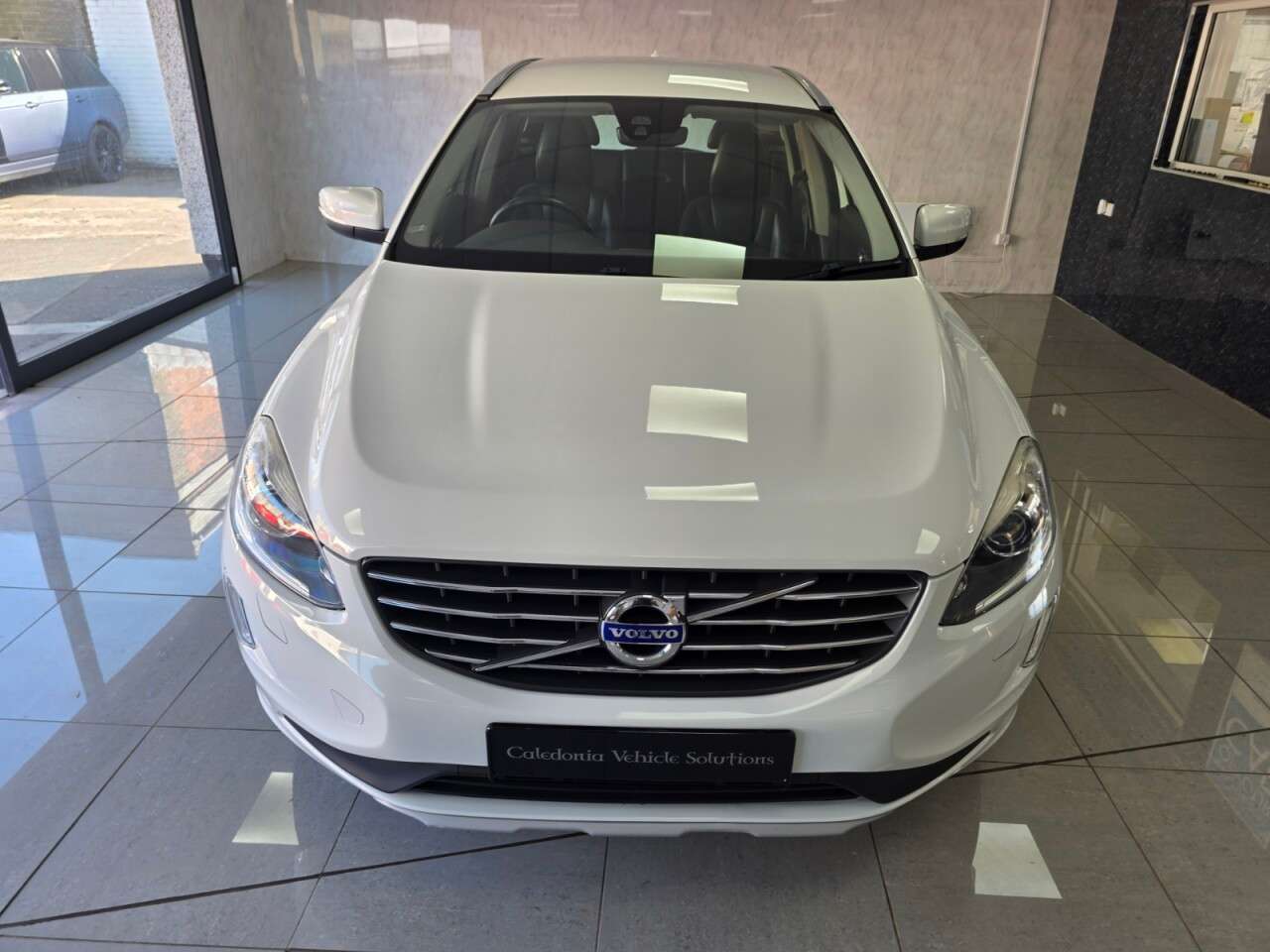 2017 VOLVO XC60 2017 VOLVO XC60