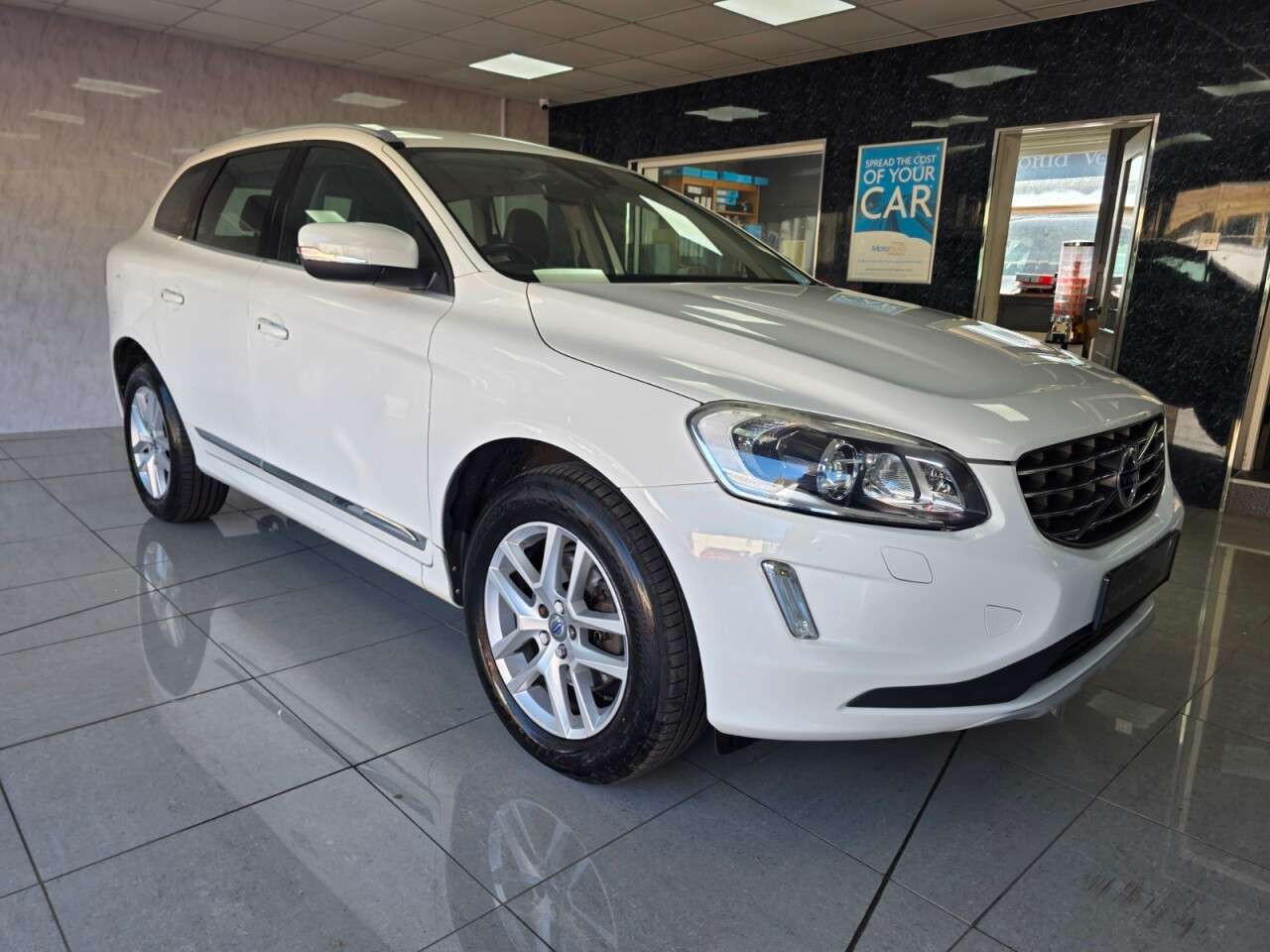2017 VOLVO XC60 2017 VOLVO XC60