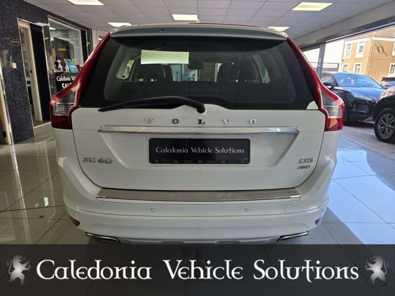 2017 VOLVO XC60 2017 VOLVO XC60