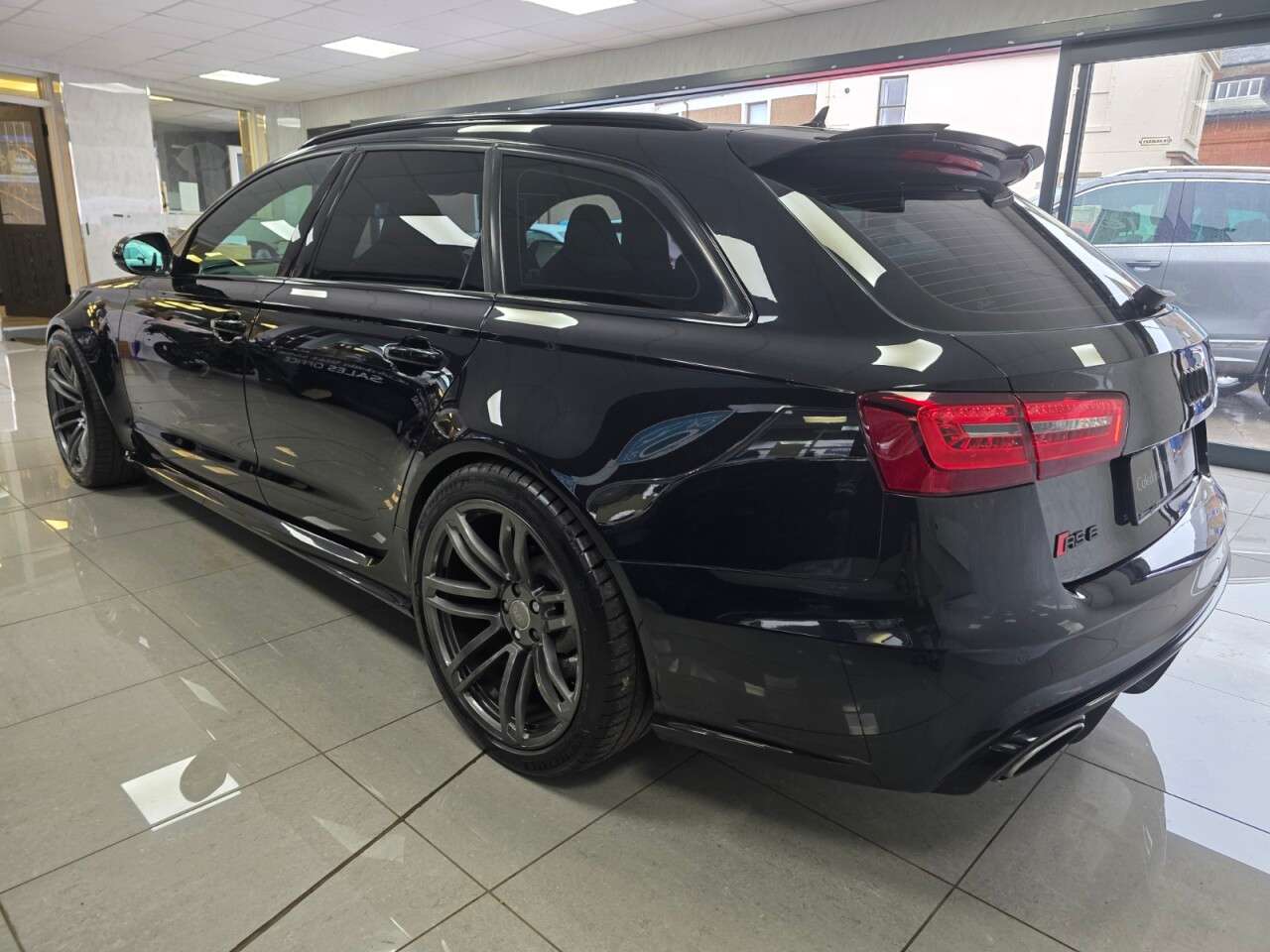 2014 AUDI RS6 AVANT 2014 AUDI RS6 AVANT