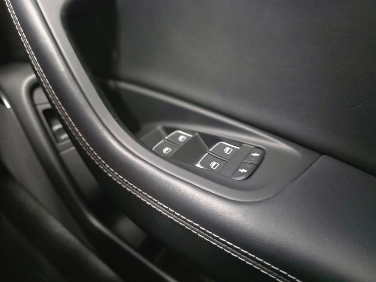 2014 AUDI RS6 AVANT 2014 AUDI RS6 AVANT
