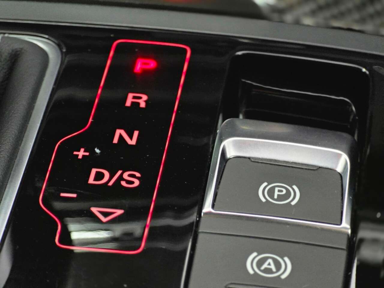 2014 AUDI RS6 AVANT 2014 AUDI RS6 AVANT