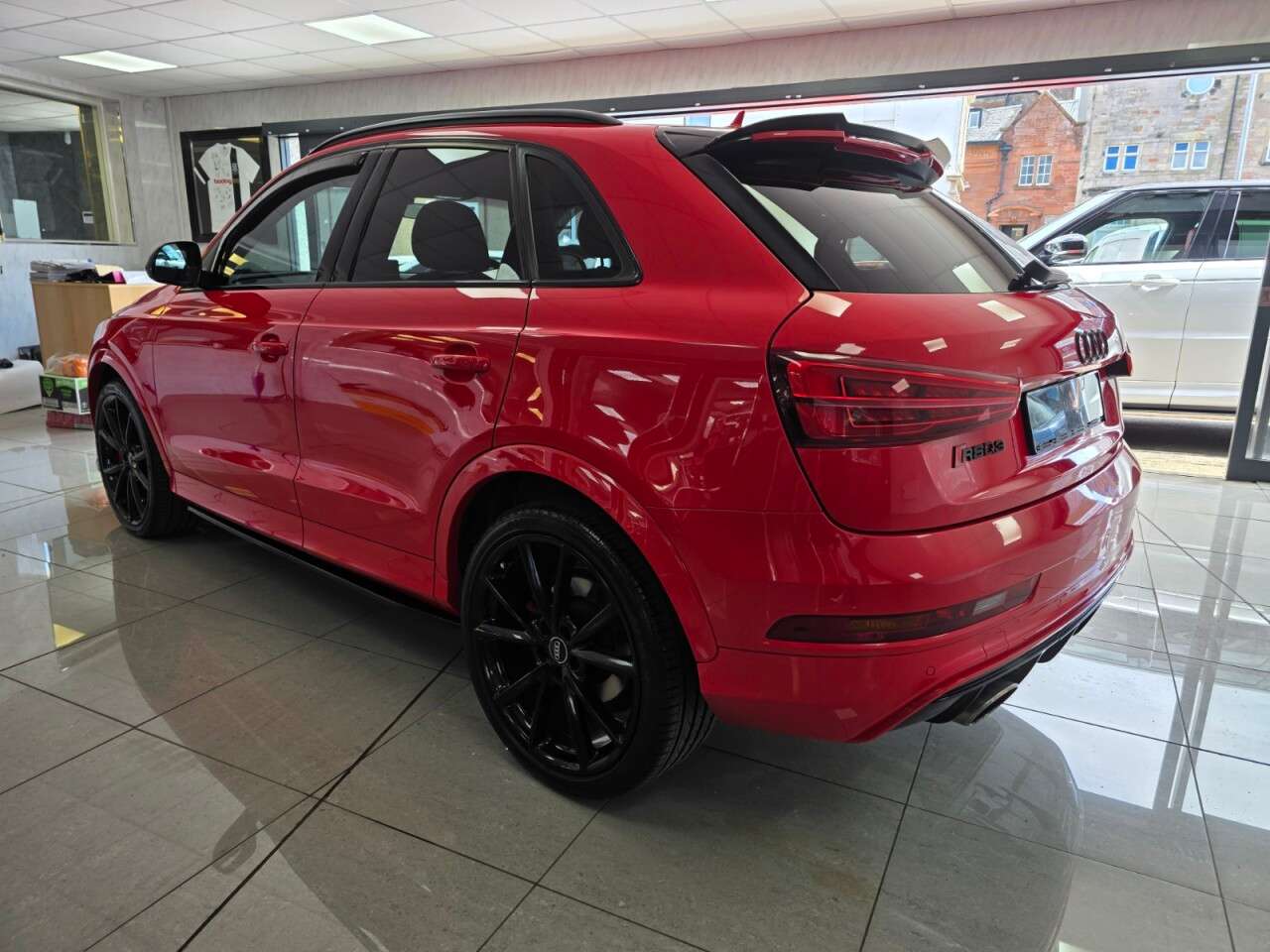 2016 AUDI RS Q3 2016 AUDI RS Q3