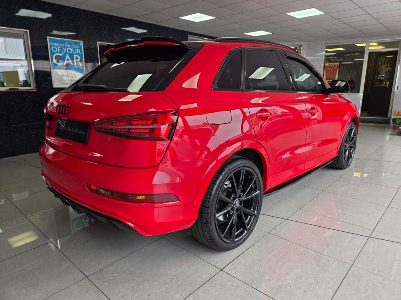 2016 AUDI RS Q3 2016 AUDI RS Q3