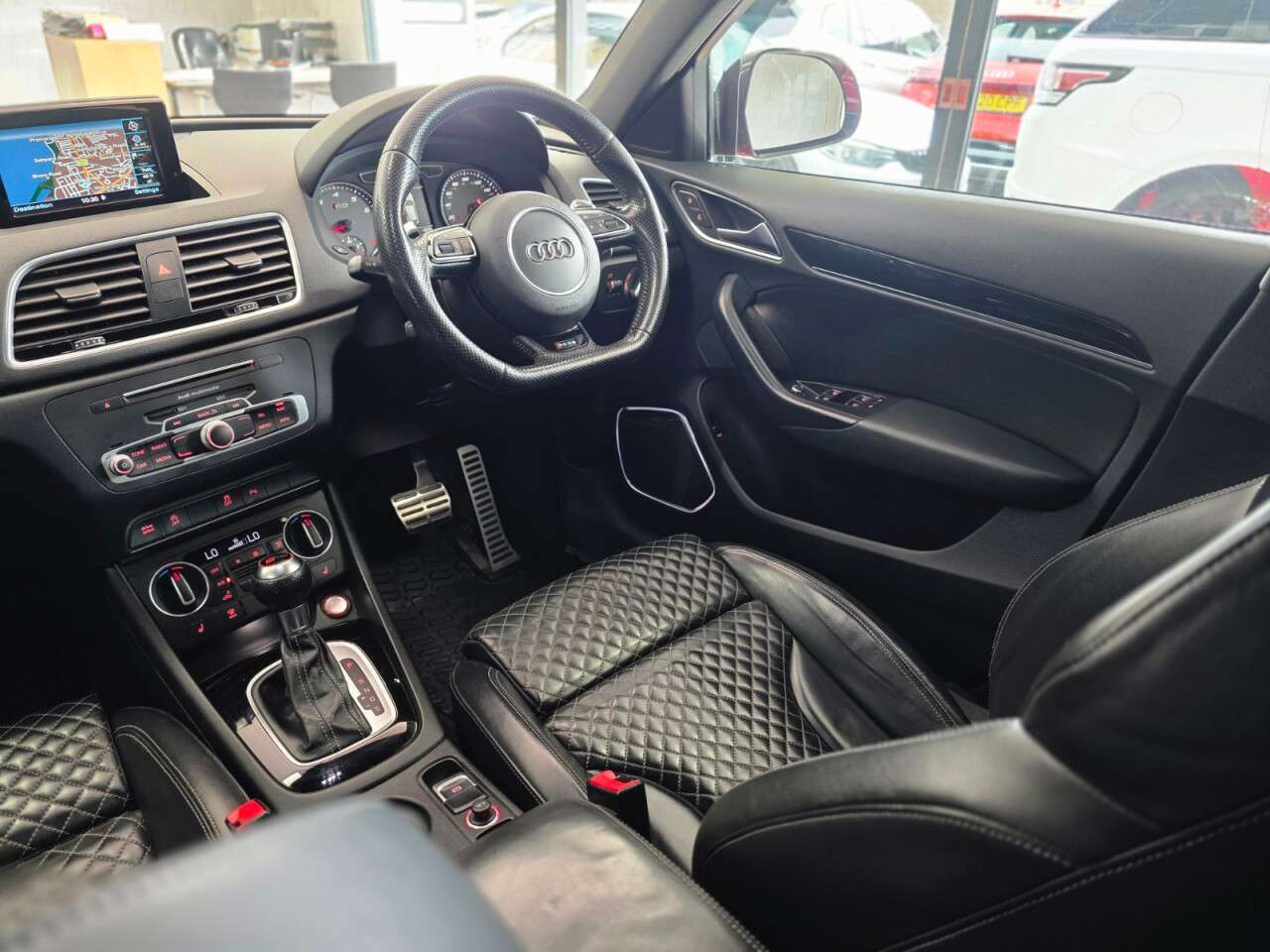 2016 AUDI RS Q3 2016 AUDI RS Q3
