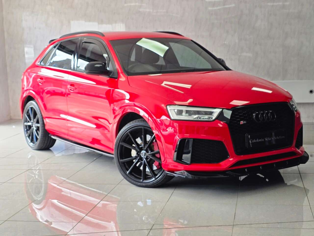 2016 AUDI RS Q3 2016 AUDI RS Q3