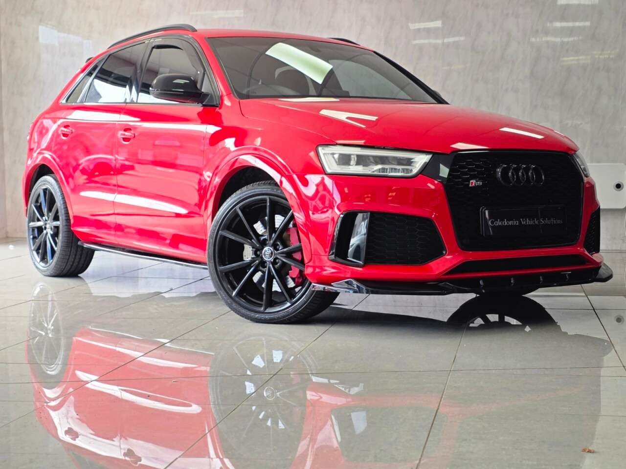 2016 AUDI RS Q3 2016 AUDI RS Q3