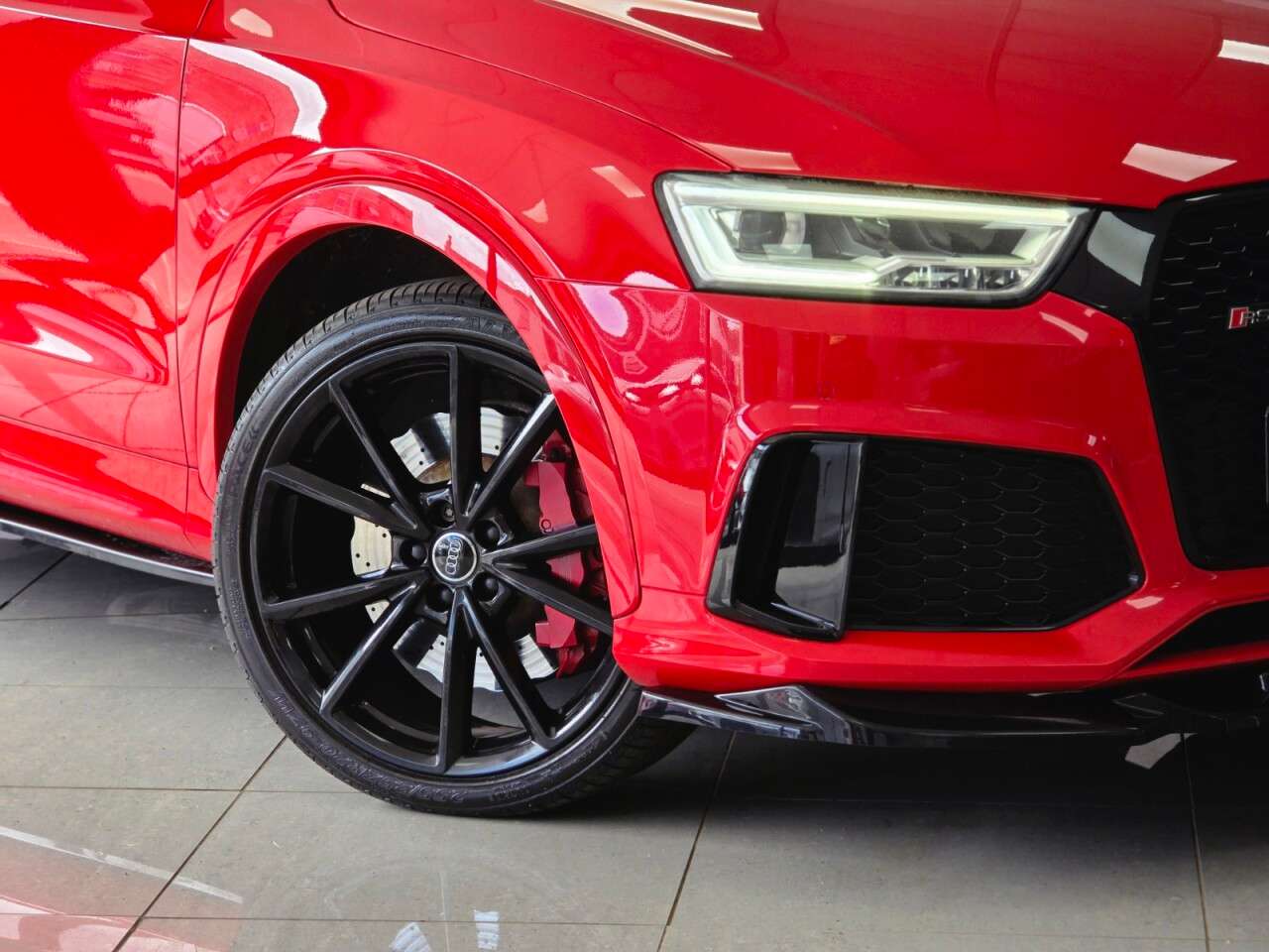 2016 AUDI RS Q3 2016 AUDI RS Q3