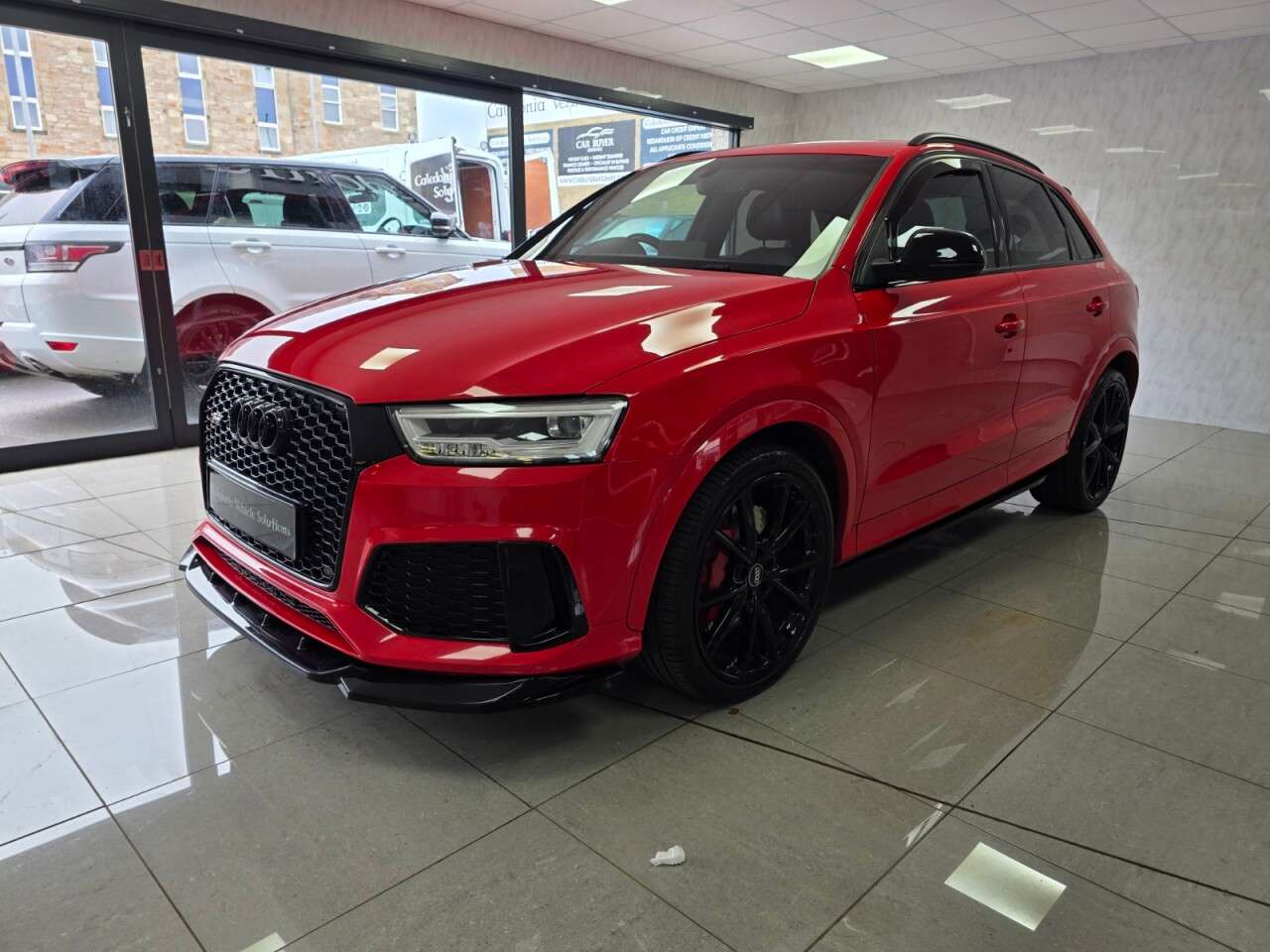 2016 AUDI RS Q3 2016 AUDI RS Q3