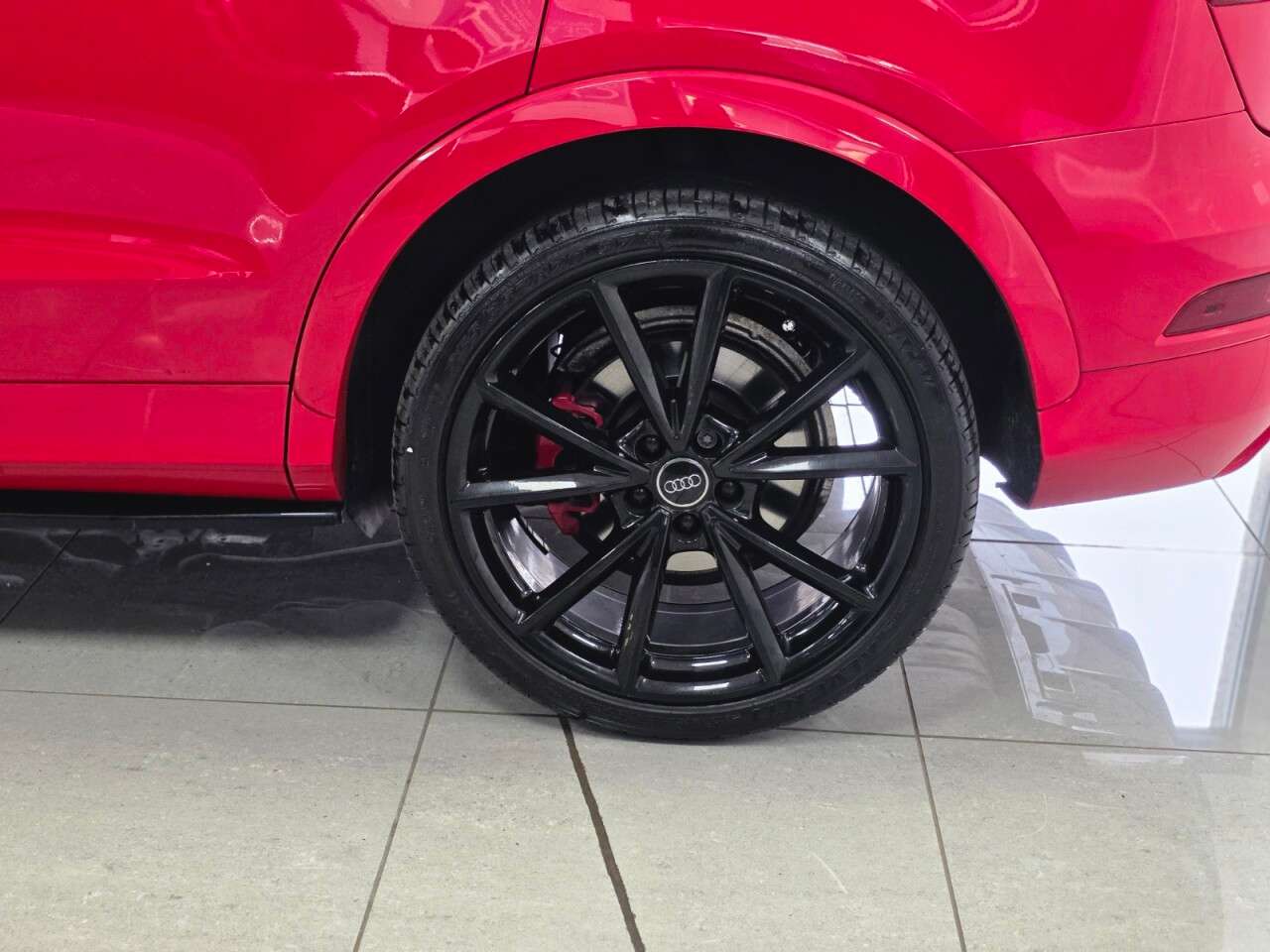 2016 AUDI RS Q3 2016 AUDI RS Q3