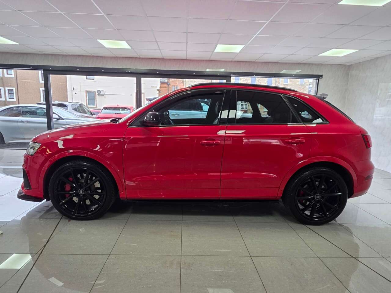 2016 AUDI RS Q3 2016 AUDI RS Q3