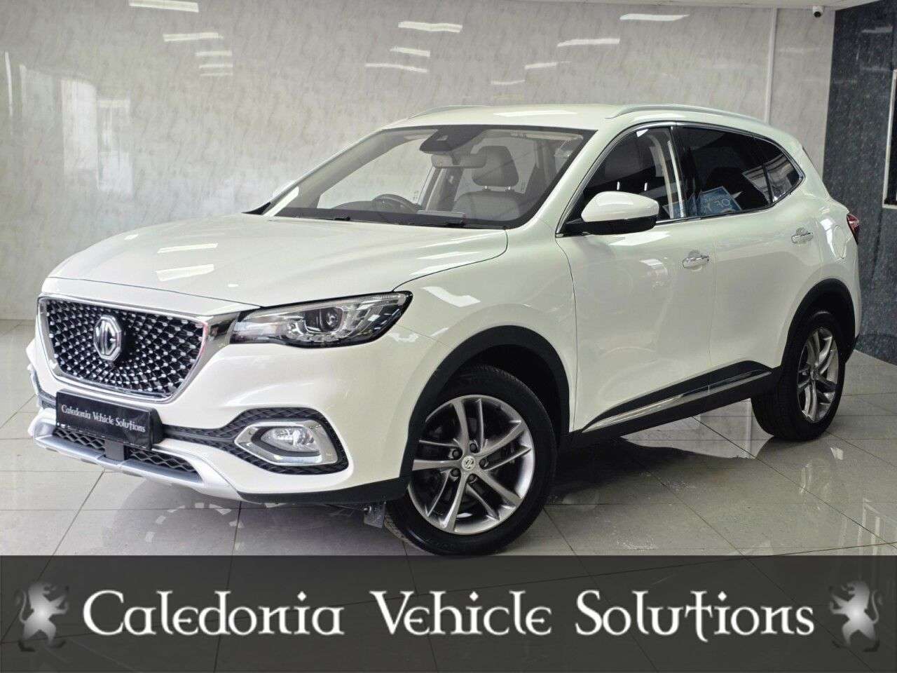 A 2022 MG MG HS 1.5 T-GDI Excite SUV 5dr Petrol Manual Euro 6 (s/s) (162 ps) A 2022 MG MG HS 1.5 T-GDI Excite SUV 5dr Petrol Manual Euro 6 (s/s) (162 ps)