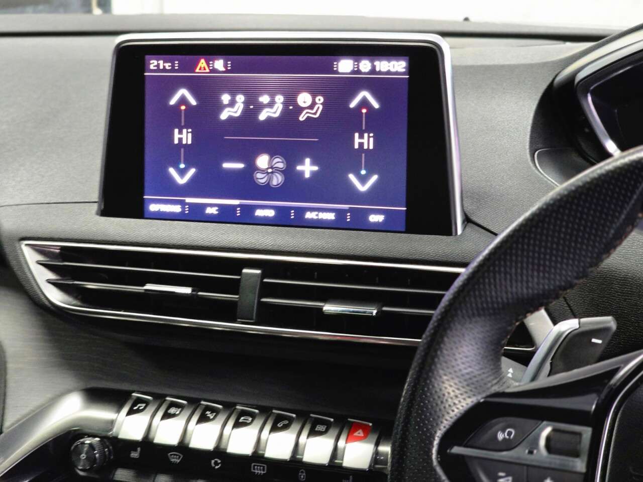 2019 PEUGEOT 3008 2019 PEUGEOT 3008