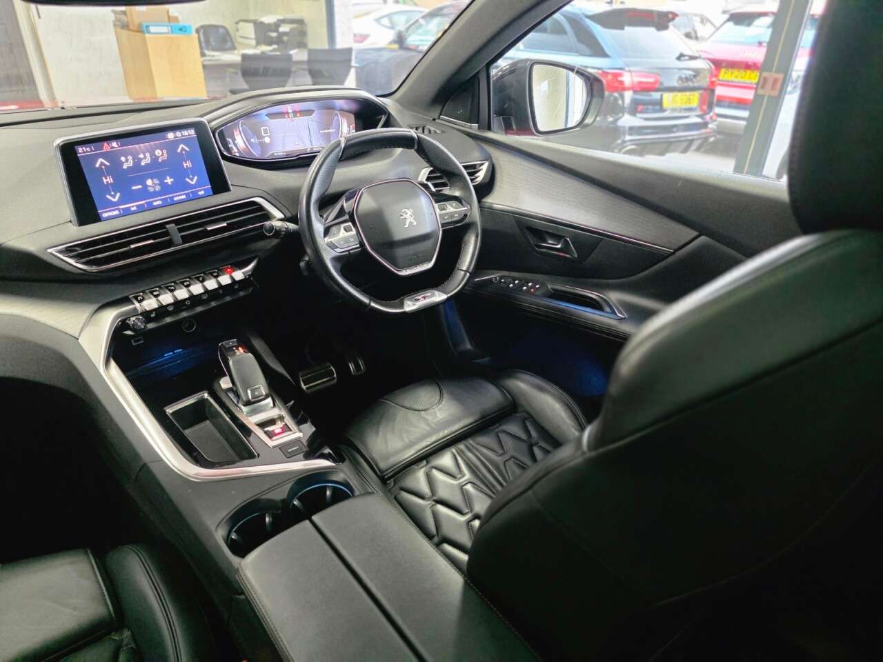 2019 PEUGEOT 3008 2019 PEUGEOT 3008