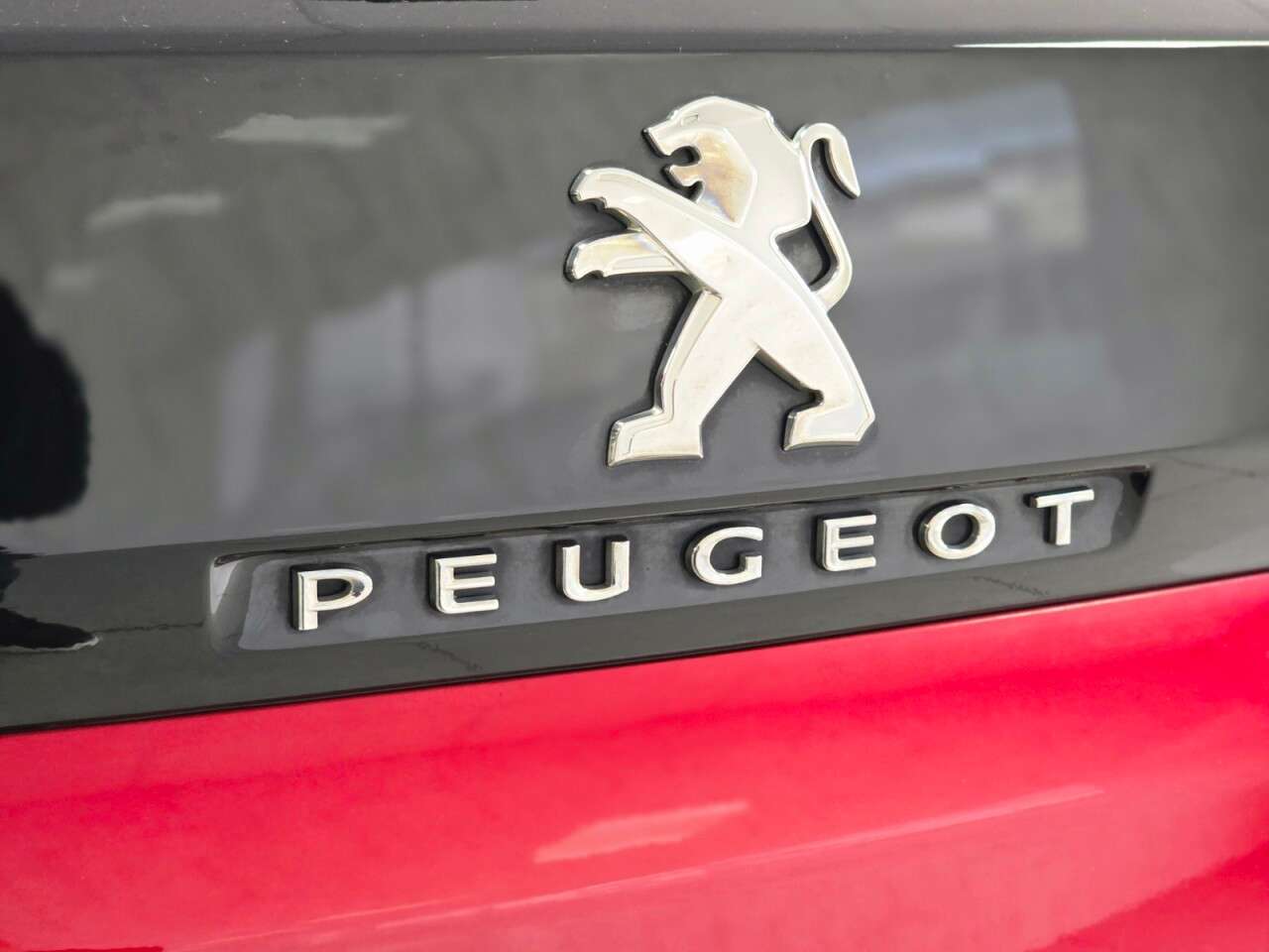 2019 PEUGEOT 3008 2019 PEUGEOT 3008