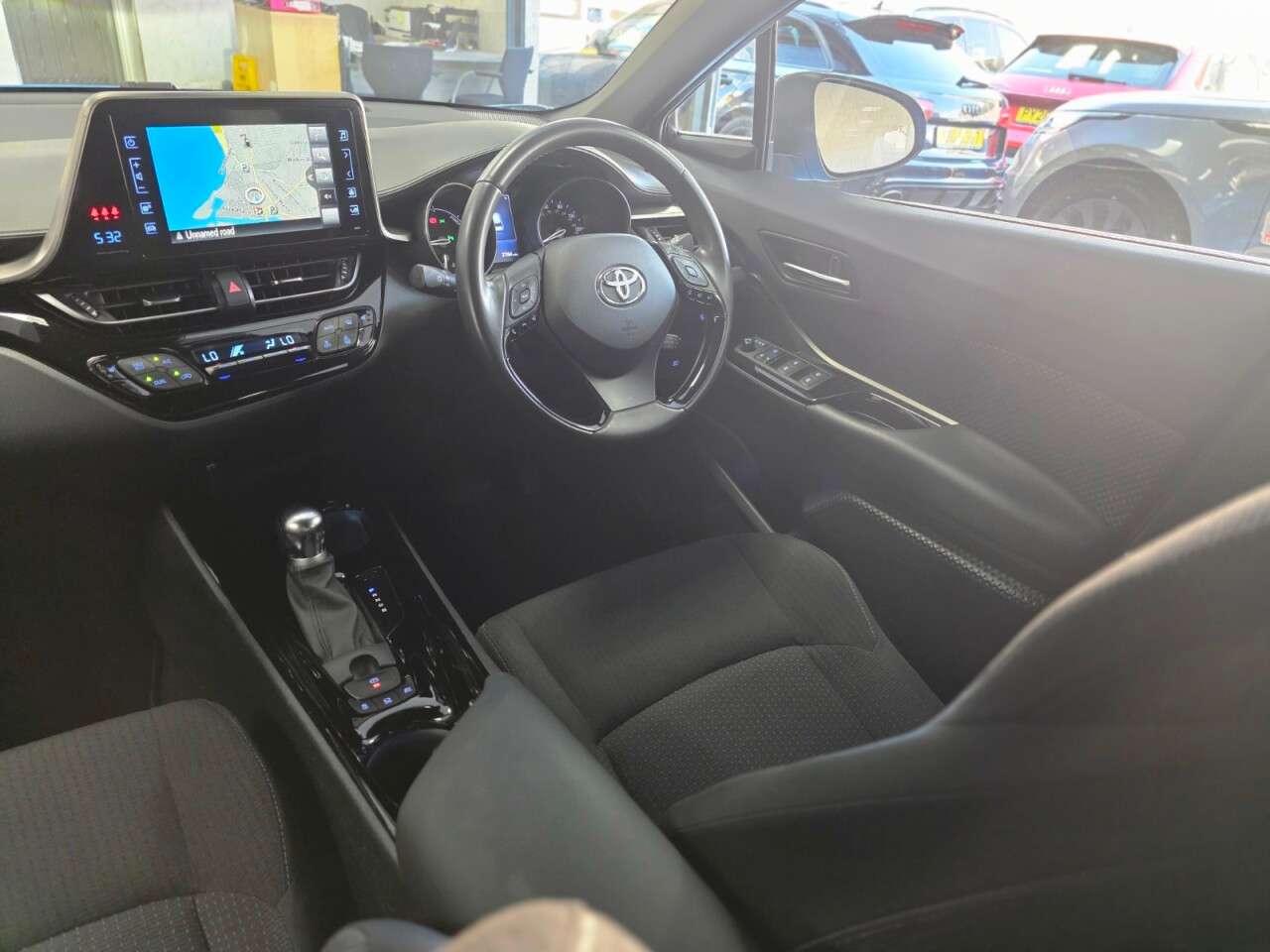 2019 TOYOTA C-HR 2019 TOYOTA C-HR